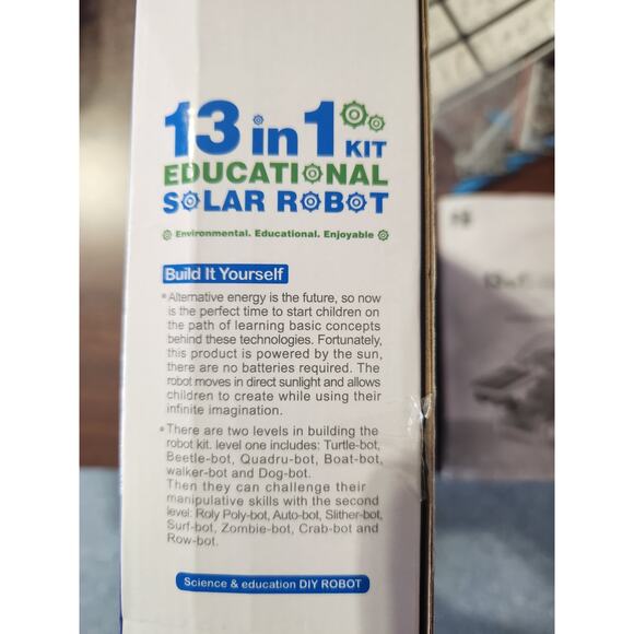 13 in 1 Solar Robot Kit - Picture 4 of 15
